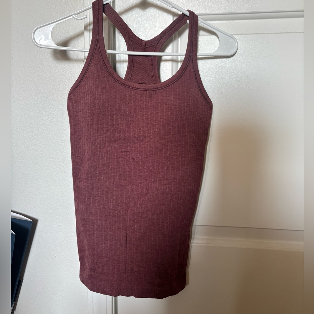 Lululemon Ebb to Street tank top 🍋